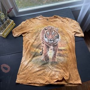 ⚡️NEED 2 GO DEAL!!!! Mountain Tiger tee